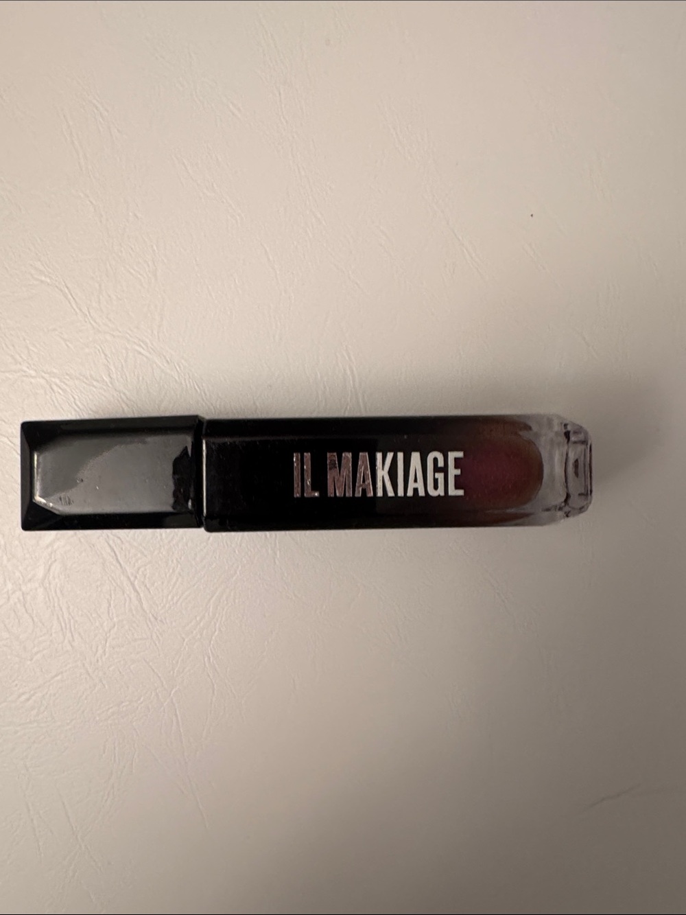 IL MAKIAGE Liquid Lipstick — Mauve Plum Pink with sparkle!
